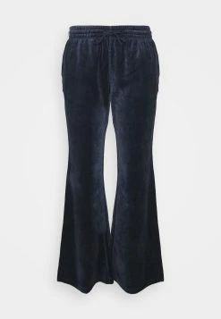 Weekday ROXANNA TROUSERS - Pantalon classique Women -France Weekday Soldes Boutique e44854d8c6974bc6a9d2753c4e2f64a2 1