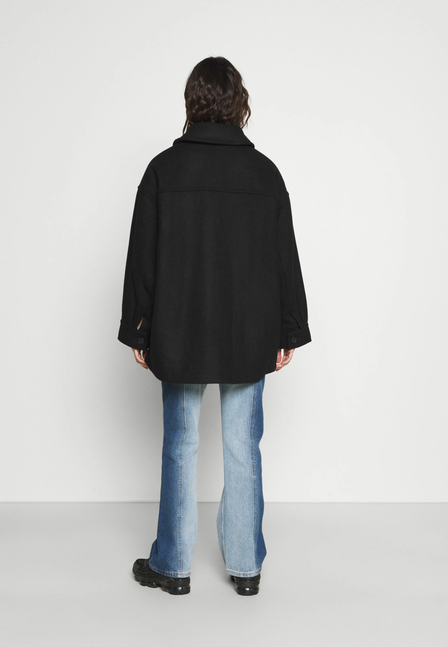 Weekday TOWER SHORT - Manteau court Women 5 Weekday TOWER SHORT - Manteau court Women – Image 3