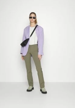 Weekday RITZO SLIT TROUSER - Pantalon classique Women -France Weekday Soldes Boutique e7f2997a2d9a4bf08b1fe20b8d9da3ea