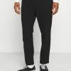 Weekday THRILLER STRUCTURED TROUSERS - Pantalon de survêtement Men
