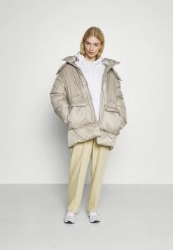 France Weekday Soldes Boutique -France Weekday Soldes Boutique e8df8b8d67524c70a887e51328f13d26