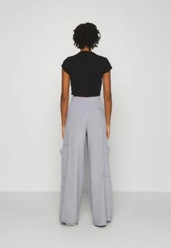 Weekday ALICE - Pantalon de survêtement Women -France Weekday Soldes Boutique ebe6953d99524d39b9c9ffcb8c11f9ca