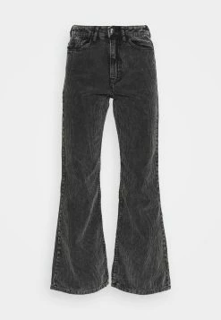 Weekday RITZ TROUSERS - Pantalon classique Women 10 Weekday RITZ TROUSERS - Pantalon classique Women -France Weekday Soldes Boutique ed308baefcae4c92a6faad9f38b7d4c4