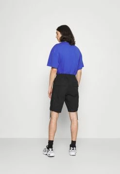 Weekday KRISTOFFER - Short Men -France Weekday Soldes Boutique f1619316f0ad436c91ab9db12094ccef