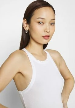 Weekday TOGETHER HALTER TANK 2 PACK - Débardeur Women -France Weekday Soldes Boutique f4d8e50e81d84caaae2773db492cf753