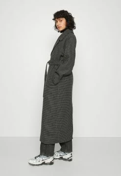 Weekday KIA COAT - Manteau classique Women -France Weekday Soldes Boutique f6463d90c9c948a1bc1553ade6bb8512