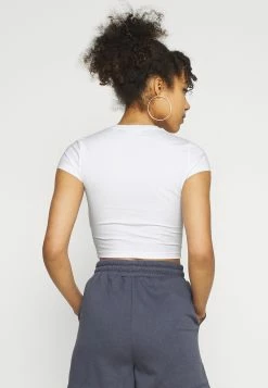 Weekday SABRA 2 PACK - T-shirt basique Women -France Weekday Soldes Boutique f72ce653bf504d7185882bd18923243f