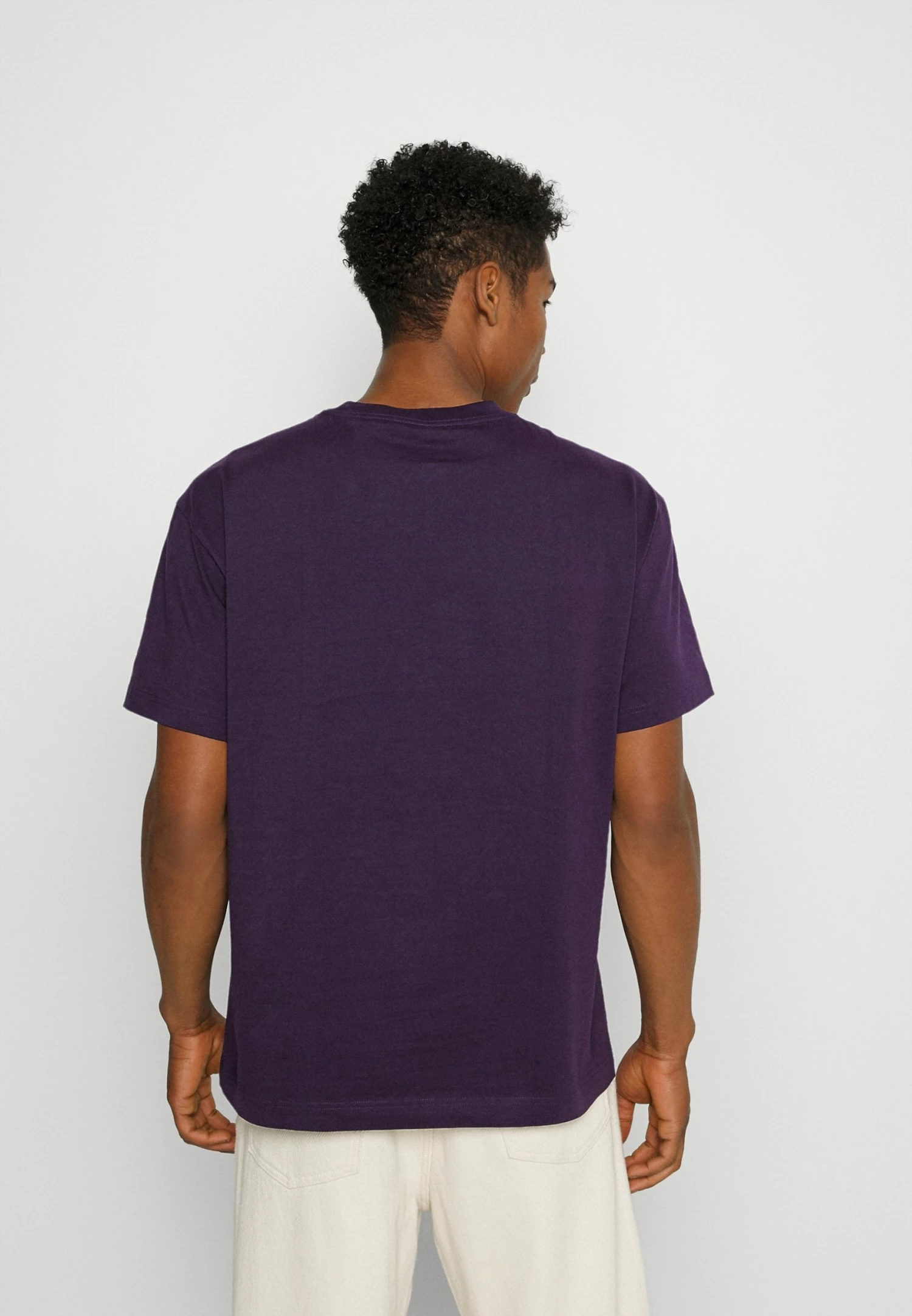 Weekday EXCLUSIVE OVERSIZED UNISEX - T-shirt basique All 5 Weekday EXCLUSIVE OVERSIZED UNISEX - T-shirt basique All – Image 3