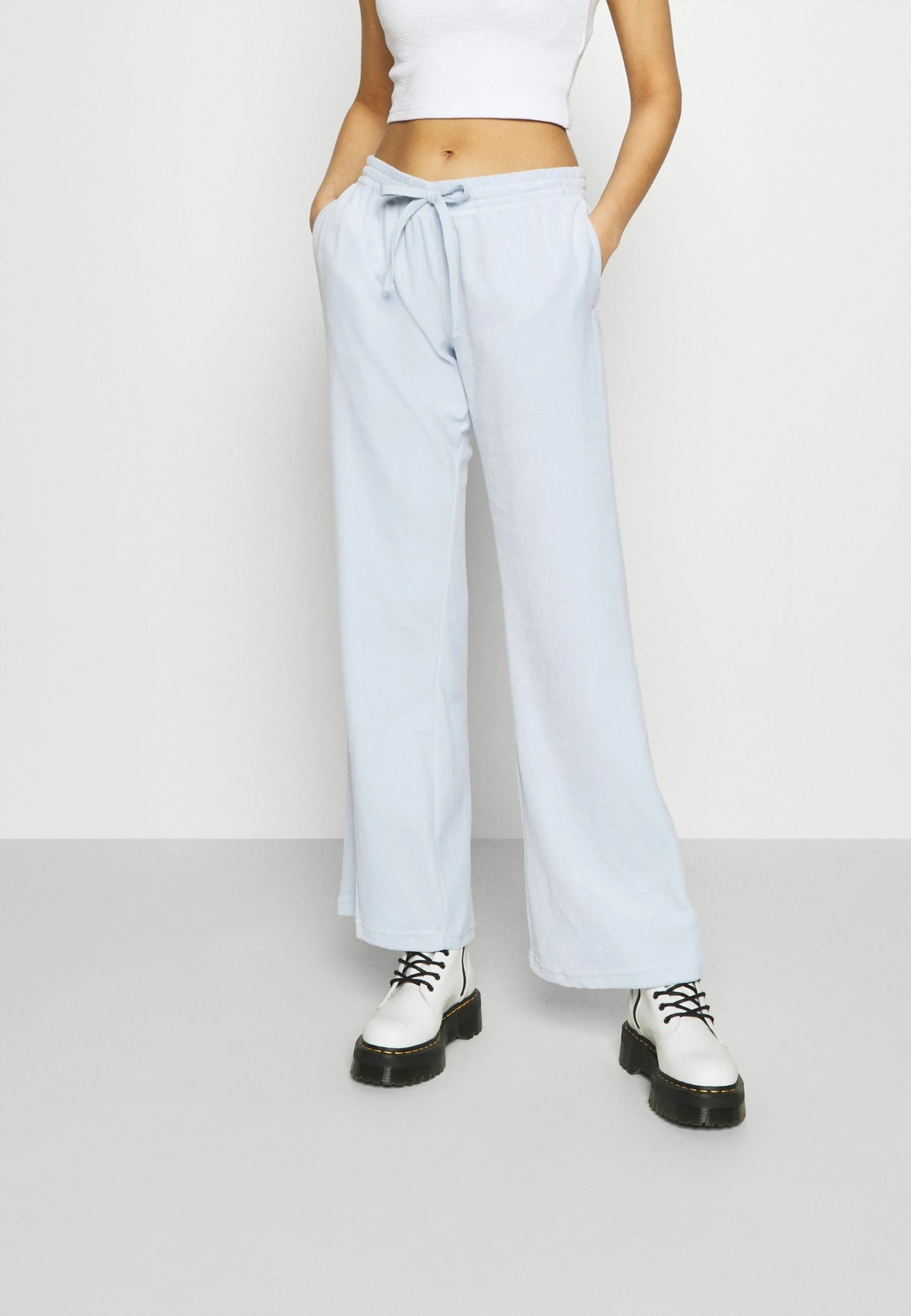 Weekday ROXANNA TROUSER - Pantalon de survêtement Women 3 Weekday ROXANNA TROUSER - Pantalon de survêtement Women