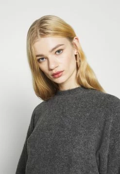 Weekday AGGIE SWEATER - Pullover Women -France Weekday Soldes Boutique ff6a70b5ec5043659dac7c3a7ee509b3